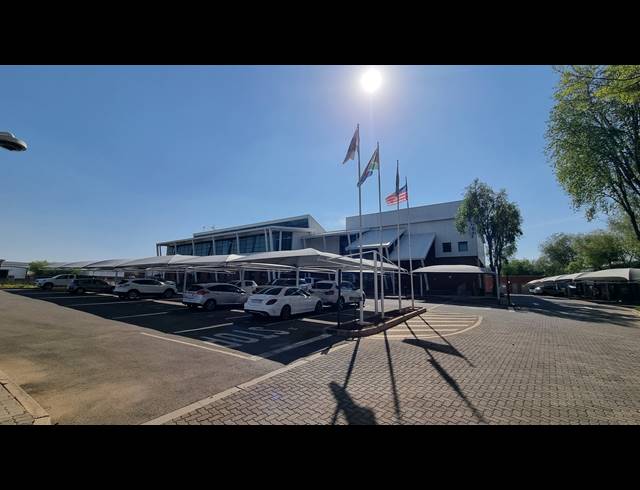 4,633M² WAREHOUSE FOR SALE IN HUGHES